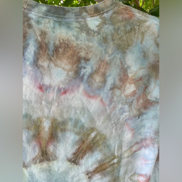 Fossils&Shells: One of a Kind Ice Dyed T-shirt - Spiral - Men’s/Unisex Small - Picture 10 of 12